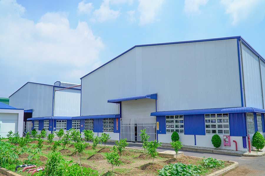 Tìm hiểu về chi phí xây nhà xưởng 1000m2 mới nhất Các công ty khi hoạt động sản xuất, đều cần có nhà xưởng, nhà kho đạt tiêu chuẩn để sản xuất ra sản phẩm